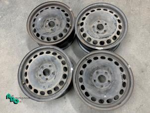 Used Set of wheels Audi A4 (B6) 1.6 Price € 100,00 Margin scheme offered by Autodemontagebedrijf Otte