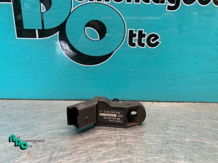 Usados Sensor Map (colector de admisión) Peugeot 307 (3A/C/D) 1.6 16V Precio € 10,00 Norma de margen ofrecido por Autodemontagebedrijf Otte