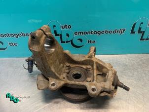 Used Knuckle, front right BMW Mini One/Cooper (R50) 1.6 16V Cooper Price € 20,00 Margin scheme offered by Autodemontagebedrijf Otte