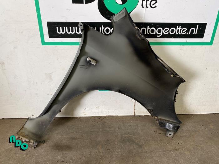 Front wing, left from a Honda Jazz (GD/GE2/GE3) 1.2 i-DSi 2005