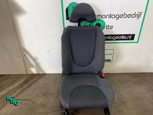 Gebrauchte Sitz rechts Honda Jazz (GD/GE2/GE3) 1.2 i-DSi Preis € 70,00 Margenregelung angeboten von Autodemontagebedrijf Otte