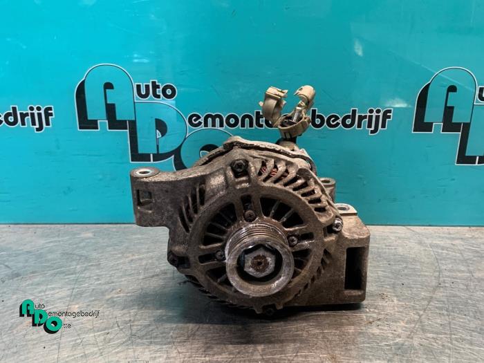 Używane Pradnica Mazda 5 (CR19) 1.8i 16V Cena € 50,00 Procedura marży oferowane przez Autodemontagebedrijf Otte