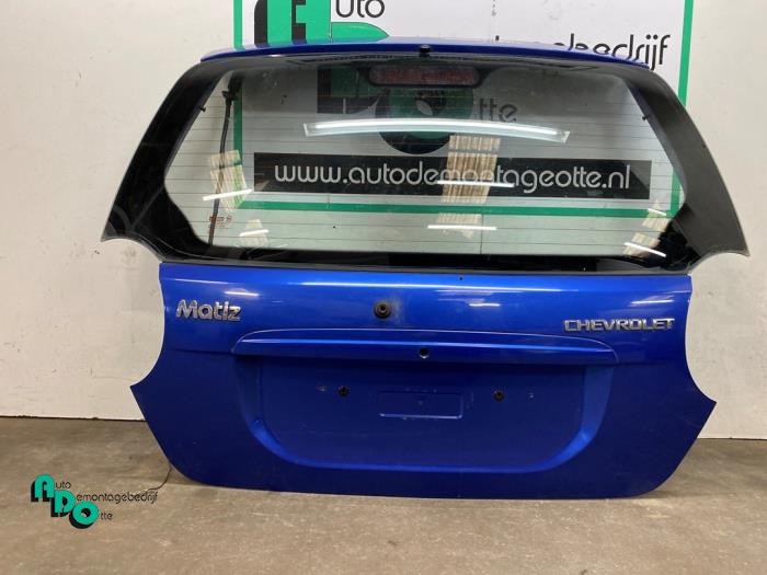 Używane Tylna klapa Chevrolet Matiz 0.8 S,SE Cena € 75,00 Procedura marży oferowane przez Autodemontagebedrijf Otte