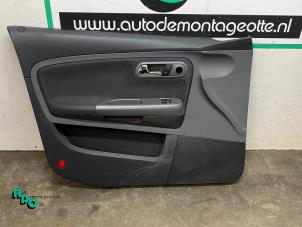 Usagé Revêtement portière haut 4portes avant gauche Seat Ibiza III (6L1) 1.4 16V 85 Prix € 30,00 Règlement à la marge proposé par Autodemontagebedrijf Otte