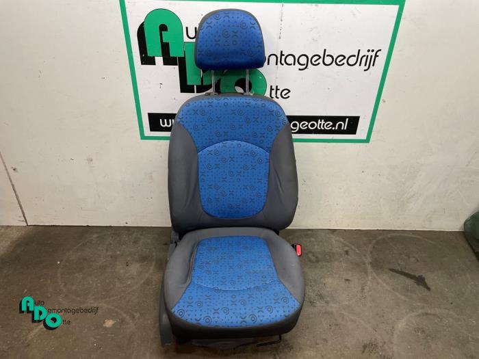 Używane Fotel prawy Chevrolet Matiz 0.8 S,SE Cena € 60,00 Procedura marży oferowane przez Autodemontagebedrijf Otte