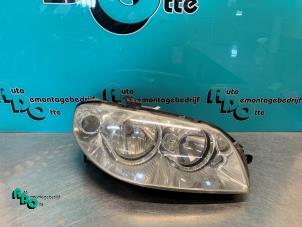 Used Headlight, right Fiat Punto II (188) 1.2 16V Price € 25,00 Margin scheme offered by Autodemontagebedrijf Otte