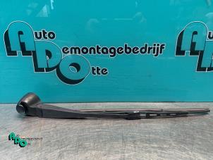 Used Rear wiper arm Seat Arosa (6H1) 1.4i Price € 10,00 Margin scheme offered by Autodemontagebedrijf Otte