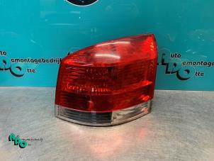 Used Taillight, right Opel Signum (F48) 2.2 direct 16V Price € 30,00 Margin scheme offered by Autodemontagebedrijf Otte