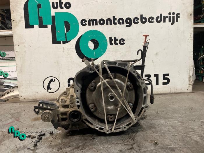 Usagé Boite de vitesses Toyota Yaris (P1) 1.3 16V VVT-i Prix € 250,00 Règlement à la marge proposé par Autodemontagebedrijf Otte