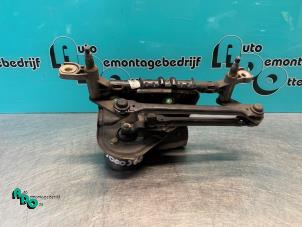 Used Wiper motor + mechanism Volkswagen Fox (5Z) 1.2 Price € 15,00 Margin scheme offered by Autodemontagebedrijf Otte