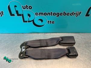 Used Rear seatbelt buckle, left Honda Jazz (GD/GE2/GE3) 1.2 i-DSi Price € 15,00 Margin scheme offered by Autodemontagebedrijf Otte
