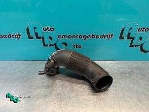 Used Air intake hose Volkswagen Fox (5Z) 1.2 Price € 15,00 Margin scheme offered by Autodemontagebedrijf Otte