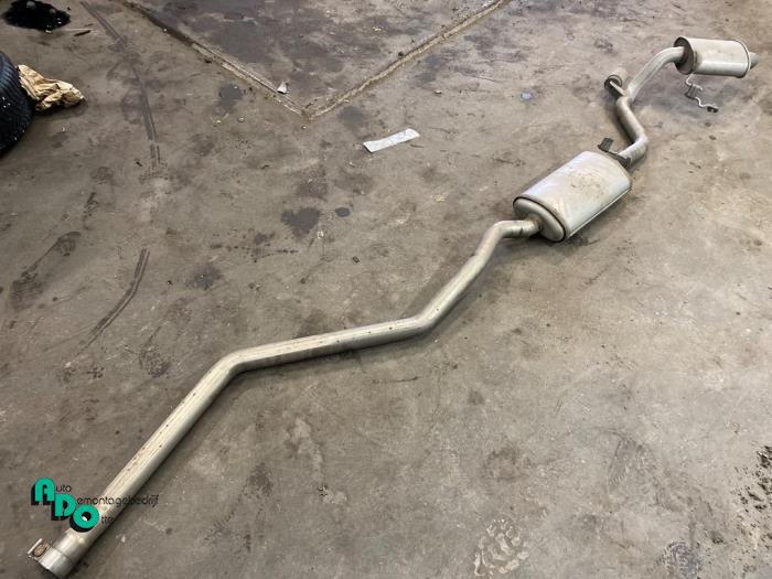 Exhaust central + rear silencer from a BMW 1 serie (E87/87N) 118d 16V 2006