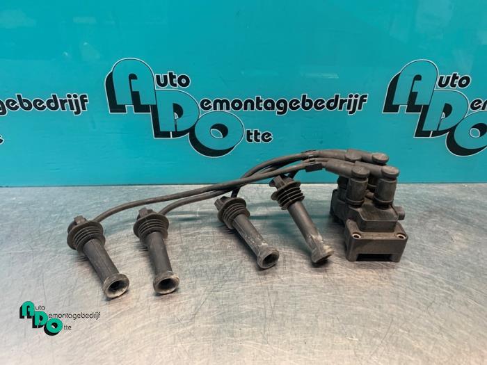 Ignition coil from a Ford Fiesta 6 (JA8) 1.6 16V Sport 2009