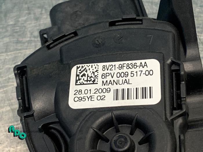 Sensor de posición de acelerador de un Ford Fiesta 6 (JA8) 1.6 16V Sport 2009