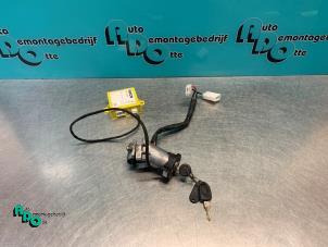 Gebrauchte Zündschloss + Schlüssel Iveco New Daily I/II 35.10 Preis € 50,00 Margenregelung angeboten von Autodemontagebedrijf Otte