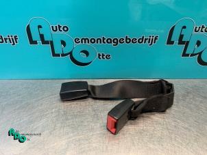 Used Rear seatbelt buckle, right BMW 1 serie (E87/87N) 118d 16V Price € 10,00 Margin scheme offered by Autodemontagebedrijf Otte