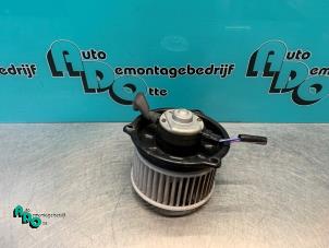 Usados Motor de ventilador de calefactor Toyota Starlet Precio € 30,00 Norma de margen ofrecido por Autodemontagebedrijf Otte