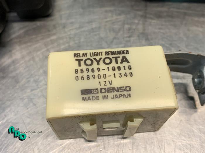 Serrure de contact + ordinateur d'un Toyota Starlet 1994