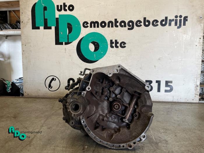Gearbox from a Peugeot 206 (2A/C/H/J/S) 1.4 XR,XS,XT,Gentry 2009