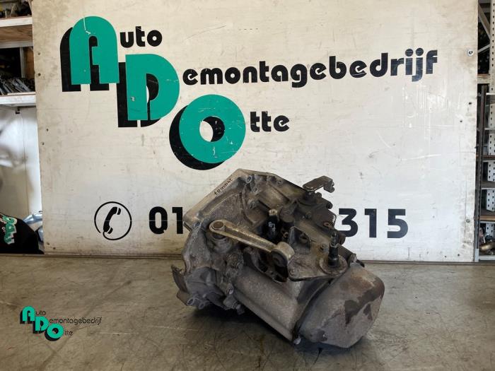 Gearbox Peugeot 206 1.4 XR,XS,XT,Gentry - 20CP81 KFW 20CP81