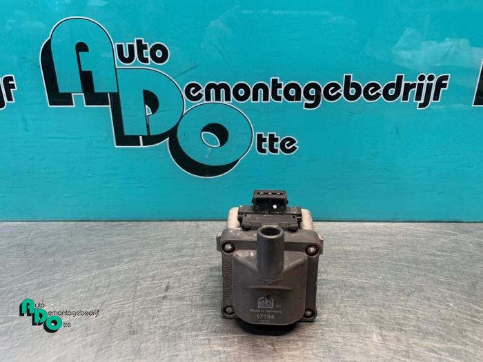 Usagé Bobine Volkswagen Golf III Cabrio (1E) 2.0 Avantgarde Prix € 20,00 Règlement à la marge proposé par Autodemontagebedrijf Otte