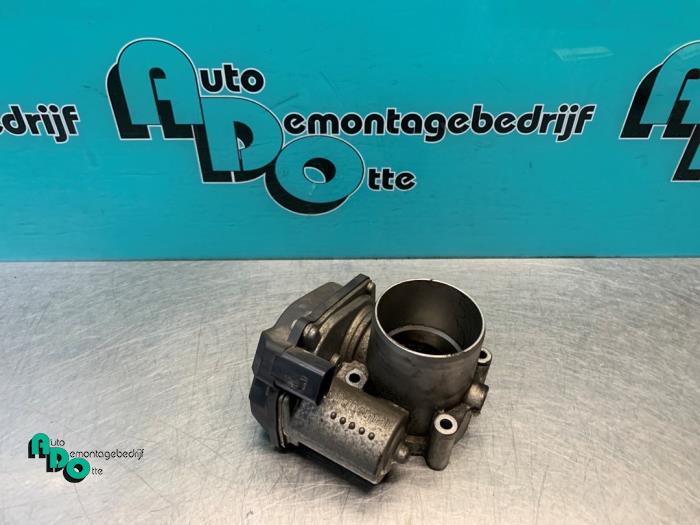 Używane Przepustnica Volkswagen Golf VI (5K1) 1.4 TSI 122 16V Cena € 25,00 Procedura marży oferowane przez Autodemontagebedrijf Otte