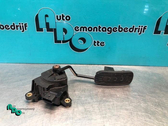 Begagnade Gaspedalsensor Nissan Micra (K12) 1.2 16V Pris € 35,00 Marginaltabell erbjuds av Autodemontagebedrijf Otte