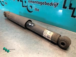 Gebrauchte Stoßdämpfer links hinten Opel Vectra C Caravan 2.2 DIG 16V Preis € 15,00 Margenregelung angeboten von Autodemontagebedrijf Otte