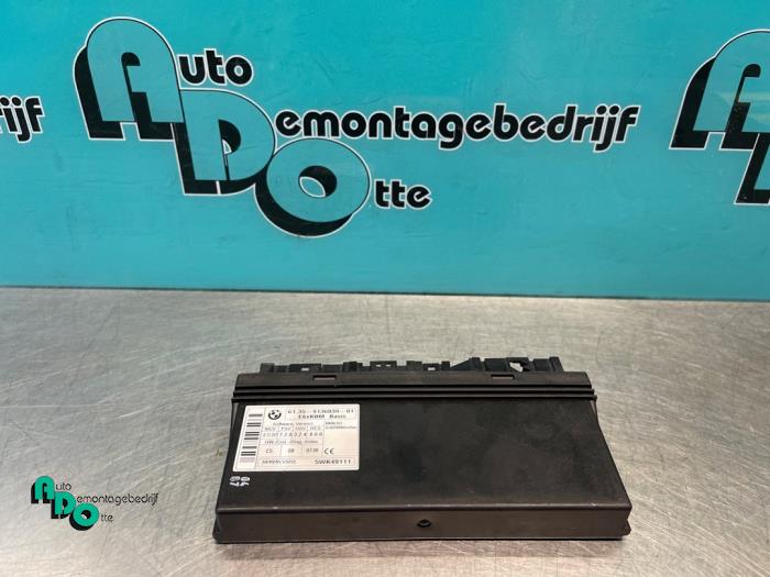 Gebrauchte Steuergerät Body Control BMW 5 serie (E60) 525i 24V Preis € 50,00 Margenregelung angeboten von Autodemontagebedrijf Otte