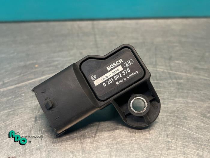Map Sensor (Einlasskrümmer) van een BMW 5 serie (E60) 525i 24V 2007