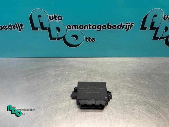 Begagnade PDC-modul Alfa Romeo Giulietta (940) 1.4 TB 16V MultiAir Pris € 30,00 Marginaltabell erbjuds av Autodemontagebedrijf Otte