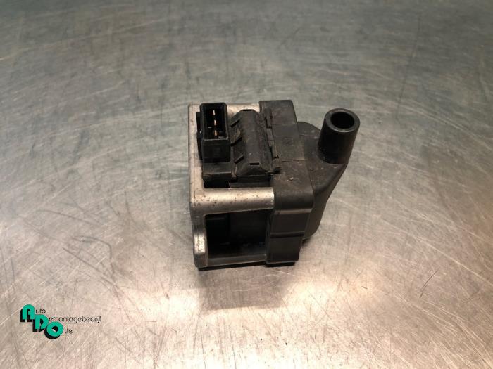 Usagé Bobine Volkswagen Golf III (1H1) 1.6 i Prix € 20,00 Règlement à la marge proposé par Autodemontagebedrijf Otte