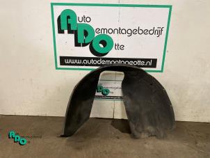 Usados Caja de rueda Volvo V50 (MW) 2.4i 20V Precio € 15,00 Norma de margen ofrecido por Autodemontagebedrijf Otte