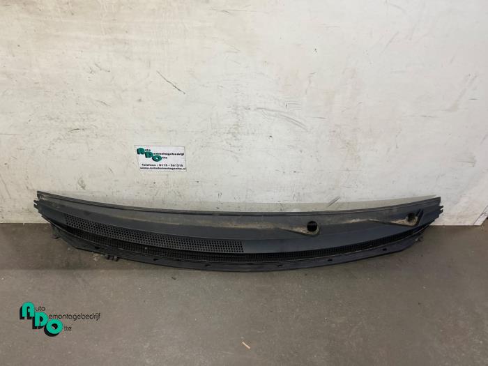 Używane Parawan Mitsubishi Colt (Z2/Z3) 1.1 12V Cena € 20,00 Procedura marży oferowane przez Autodemontagebedrijf Otte