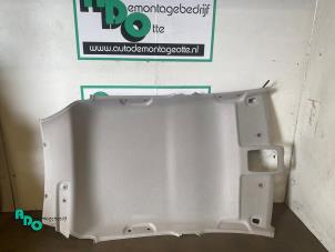 Gebrauchte Dachverkleidung Renault Clio IV (5R) 0.9 Energy TCE 90 12V Preis € 75,00 Margenregelung angeboten von Autodemontagebedrijf Otte