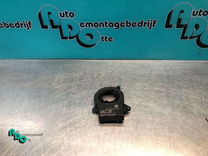Begagnade Styrvinkelsensor Renault Clio IV (5R) 0.9 Energy TCE 90 12V Pris € 10,00 Marginaltabell erbjuds av Autodemontagebedrijf Otte