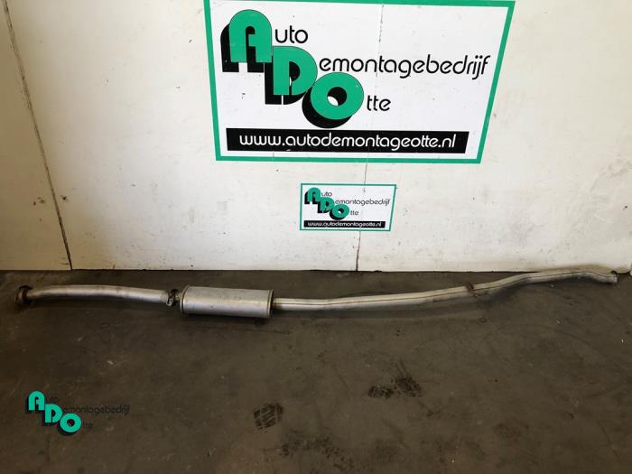 Gebrauchte Auspuff Mitteldämpfer Peugeot 206 (2A/C/H/J/S) 1.6 16V Preis € 25,00 Margenregelung angeboten von Autodemontagebedrijf Otte