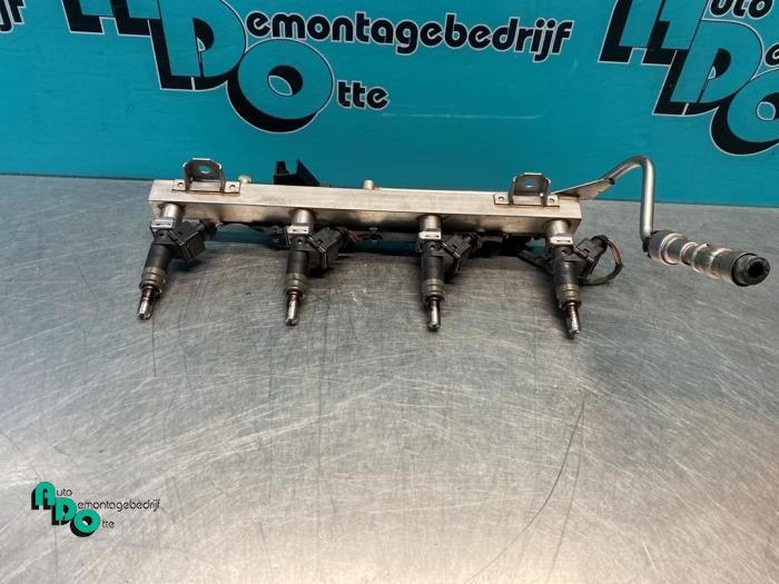 Usagé Système d'injection BMW 3 serie (E90) 318i 16V Prix € 25,00 Règlement à la marge proposé par Autodemontagebedrijf Otte