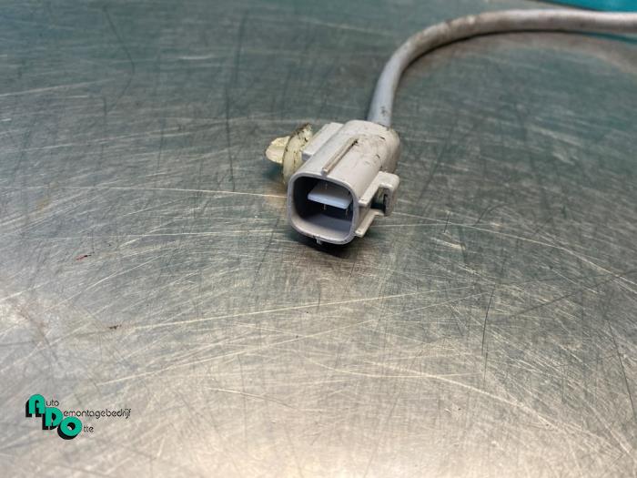 Lambda probe from a Opel Agila (B) 1.2 16V 2011