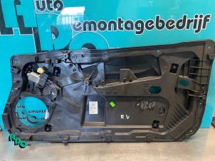 Usagé Mécanique vitre 2portes avant droite Ford Fiesta 6 (JA8) 1.25 16V Prix € 30,00 Règlement à la marge proposé par Autodemontagebedrijf Otte