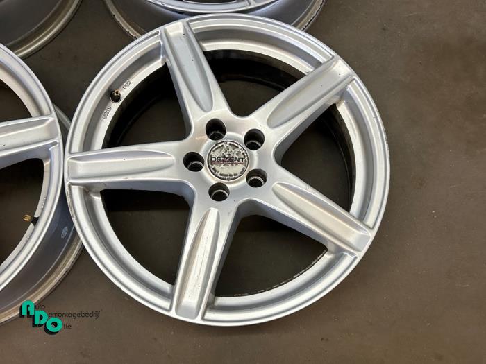 Set of wheels - Alloy DEZENT - Autodemontagebedrijf Otte