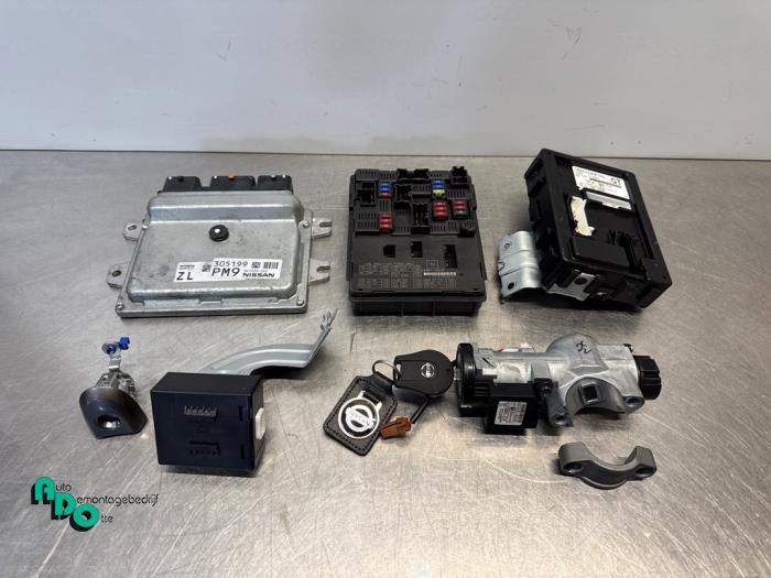 Used Ignition lock + computer Nissan Note (E12) 1.2 68 Price € 125,00 Margin scheme offered by Autodemontagebedrijf Otte