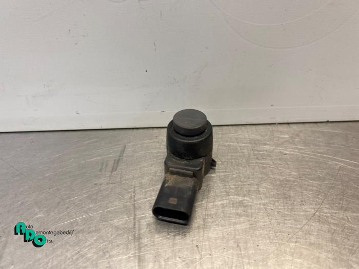 Usados Sensor PDC Volkswagen Caddy Combi III (2KB,2KJ) 1.9 TDI 4Motion Precio € 15,00 Norma de margen ofrecido por Autodemontagebedrijf Otte