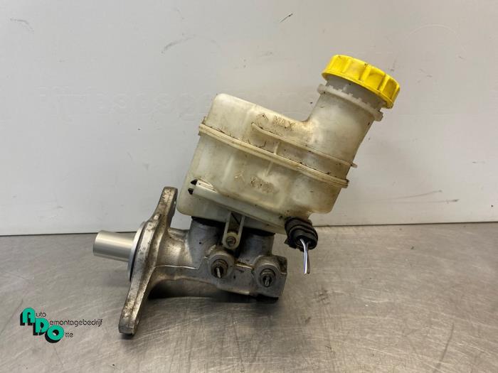 Gebrauchte Hauptbremszylinder Fiat 500 (312) 1.2 Preis € 10,00 Margenregelung angeboten von Autodemontagebedrijf Otte