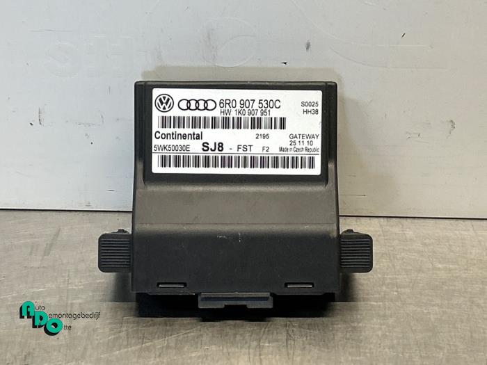 Używane Modul gateway Volkswagen Polo V (6R) 1.2 TDI 12V BlueMotion Cena € 5,00 Procedura marży oferowane przez Autodemontagebedrijf Otte