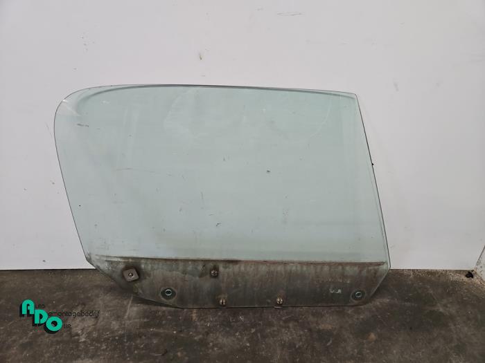 Usados Ventanilla de puerta de 2 puertas derecha Mazda MX-5 (NB18/35/8C) 1.6i 16V Precio € 20,00 Norma de margen ofrecido por Autodemontagebedrijf Otte
