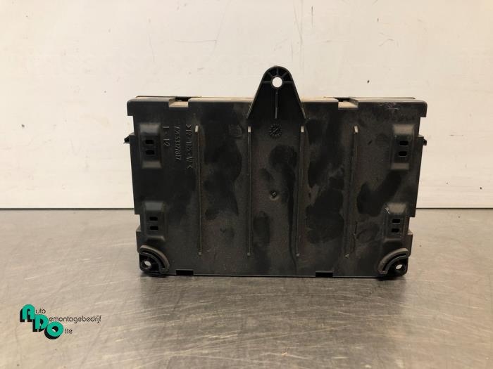 Used Body control computer Peugeot Partner Tepee (7A/B/C/D/E/F/G/J/P/S) 1.6 HDiF 90 16V Phase 1 Price € 15,00 Margin scheme offered by Autodemontagebedrijf Otte
