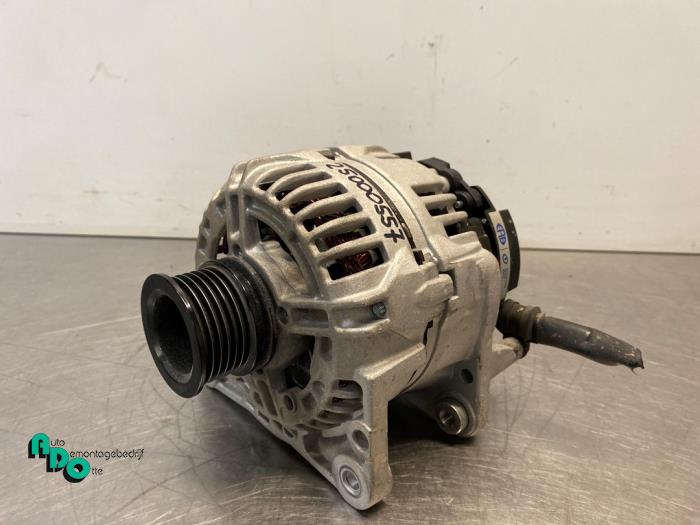 Begagnade Dynamo Seat Cordoba Vario (6K5) 1.4i Pris € 25,00 Marginaltabell erbjuds av Autodemontagebedrijf Otte