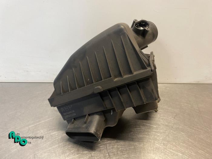 Begagnade Luftfilterhus Chevrolet Aveo (300) 1.2 16V Pris € 20,00 Marginaltabell erbjuds av Autodemontagebedrijf Otte